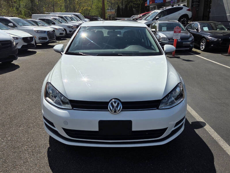 2017 Volkswagen Golf TSI S