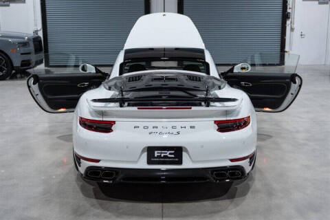 2018 Porsche 911 Turbo S