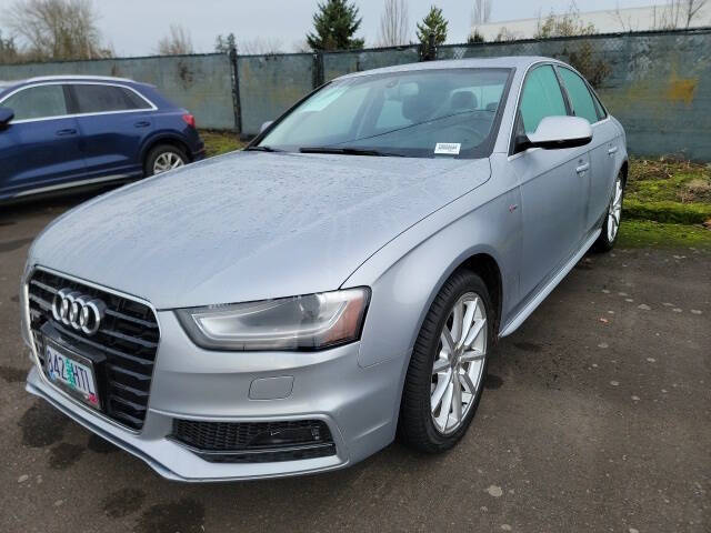 2016 Audi A4 2.0T quattro Premium Plus