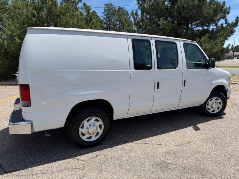 2011 Ford E-Series E-150