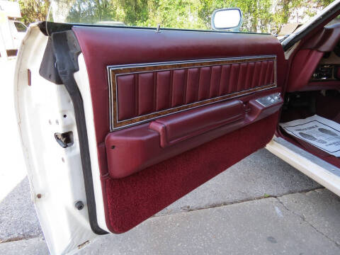 1977 Ford Thunderbird