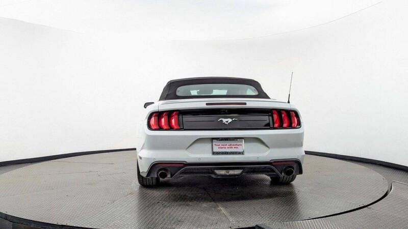 2023 Ford Mustang EcoBoost Premium
