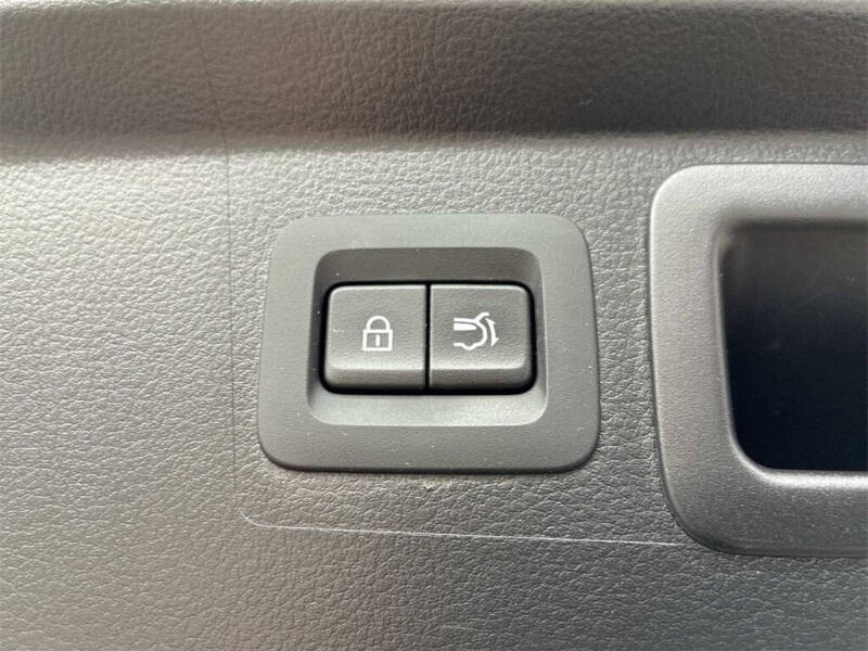 2024 Mazda CX-50 2.5 S Preferred