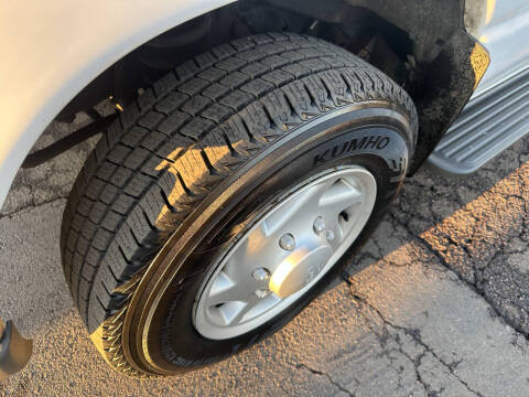 2006 Ford E-Series E-350 SD XL