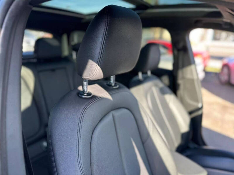 2017 BMW X1 sDrive28i