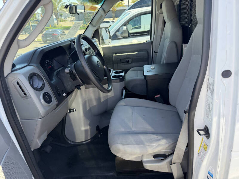 2013 Ford E-Series E-150