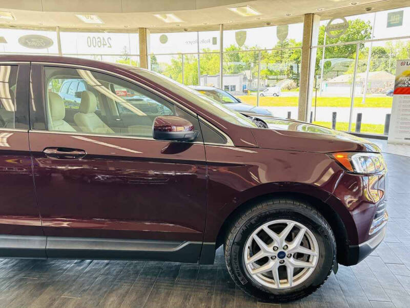 2022 Ford Edge SEL