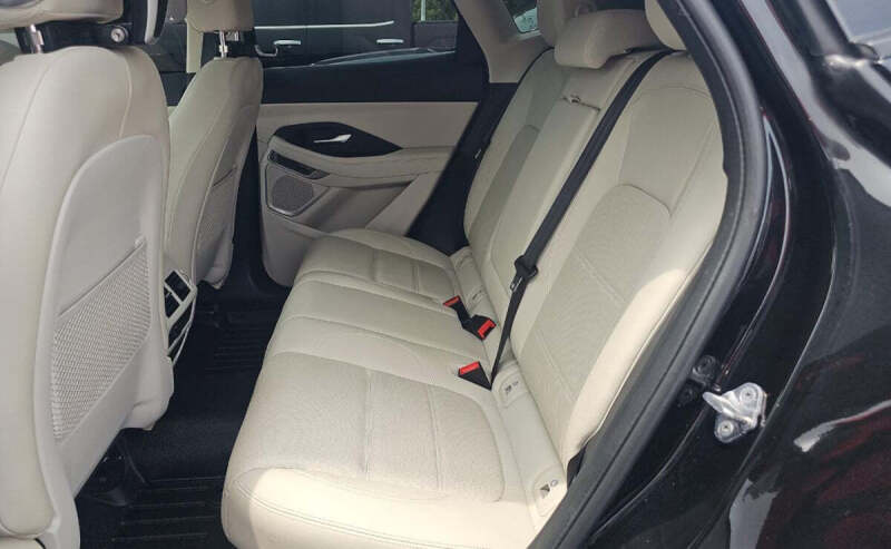 2022 Jaguar E-PACE P250 SE