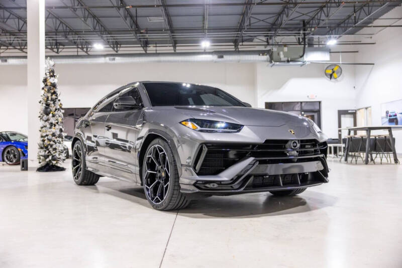 2023 Lamborghini Urus Performante