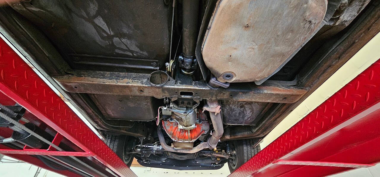 1976 Chevrolet Corvette Stingray 92