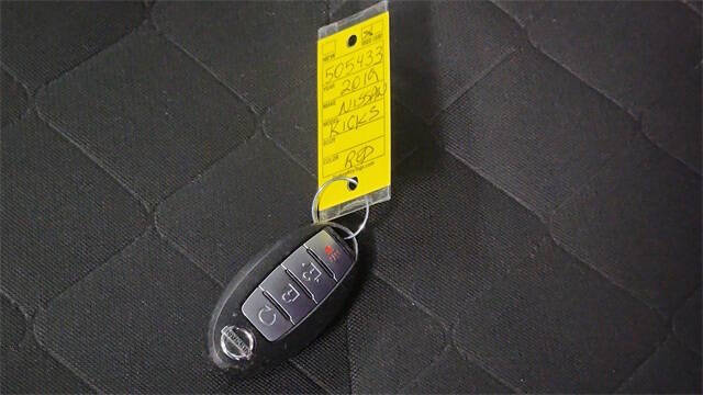 2019 Nissan Kicks SV