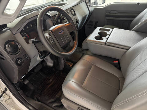 2011 Ford F-350 Super Duty XL