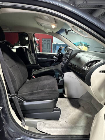 2013 Dodge Grand Caravan SXT