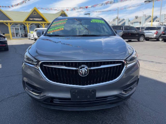 2020 Buick Enclave Essence