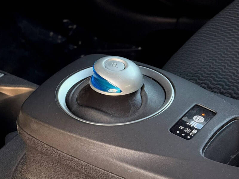 2013 Nissan LEAF