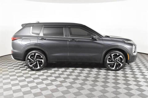 2024 Mitsubishi Outlander PHEV SE
