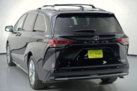 2024 Toyota Sienna Platinum 7-Passenger