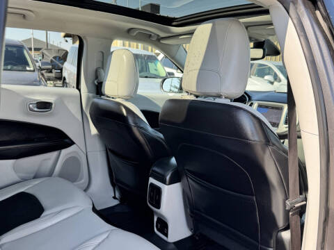 2017 Jeep Compass Latitude