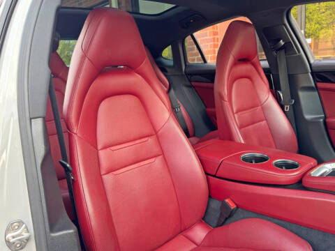 2021 Porsche Panamera