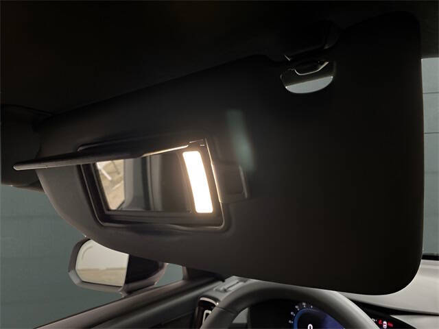 2023 Volvo XC40 Recharge Twin Ultimate