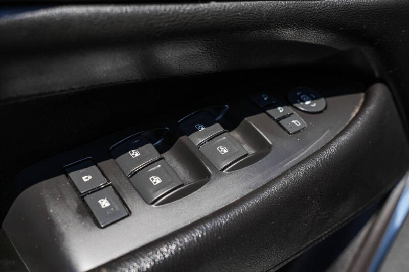 2016 Cadillac Escalade Standard