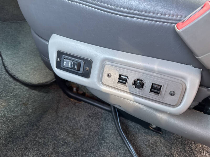 2017 GMC Savana 2500