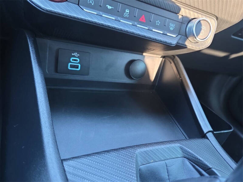 2024 Ford Mustang EcoBoost