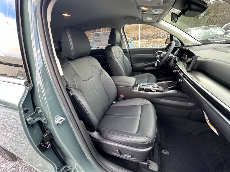 2026 Kia Sorento Hybrid EX