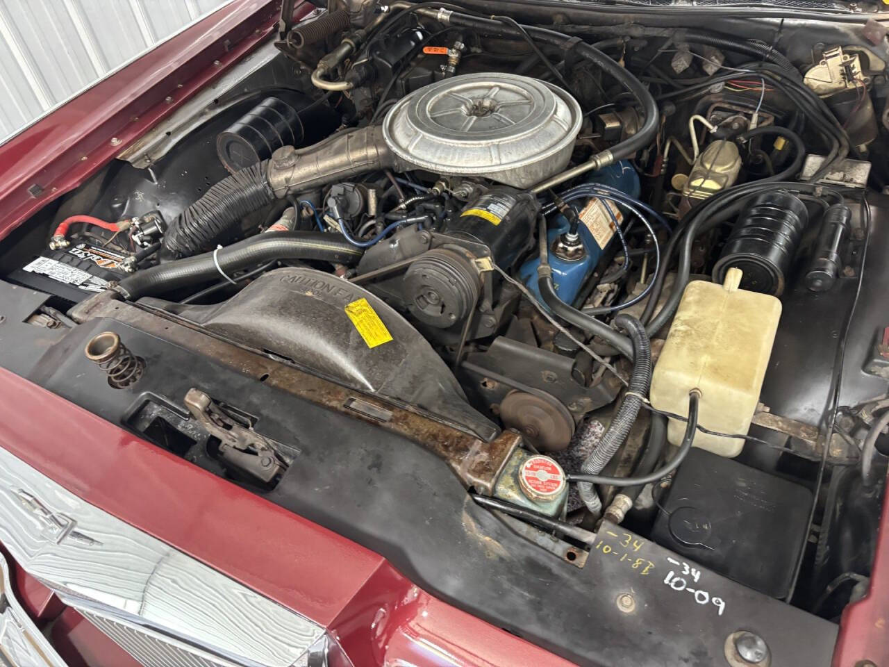 1977 Lincoln Continental 37