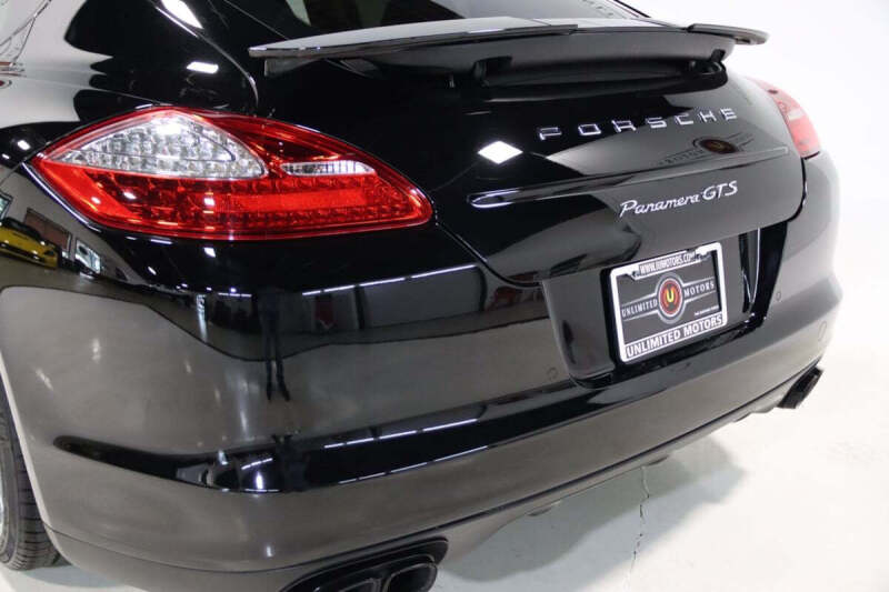 2013 Porsche Panamera GTS