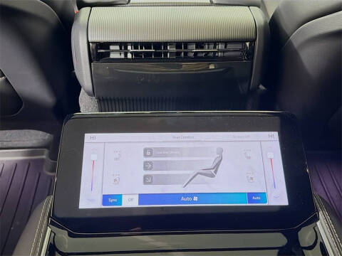 2022 Jeep Grand Wagoneer Series II