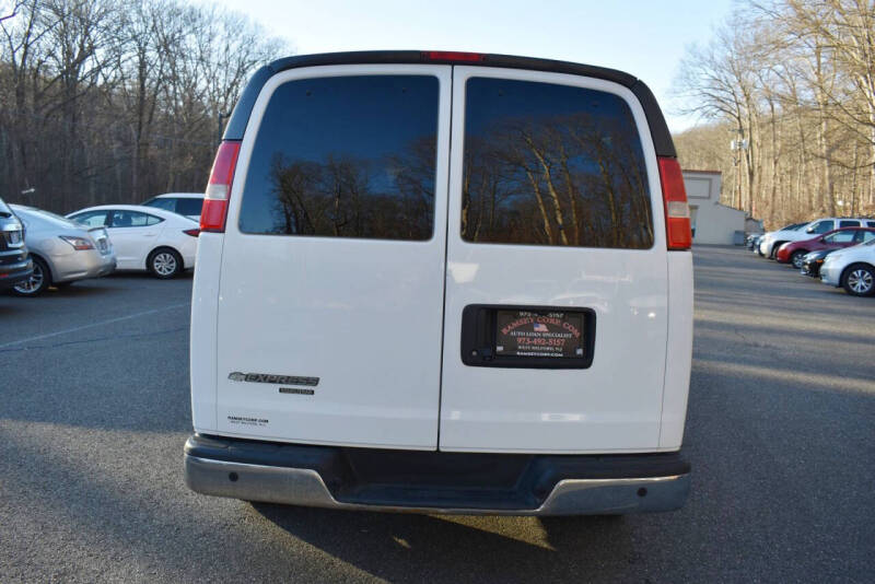 2016 Chevrolet Express LT 3500