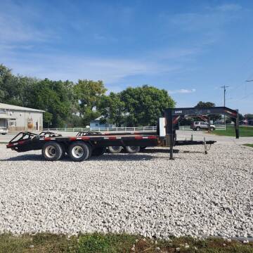 1986 Doolittle GOOSENECK for sale at The Car Guys RV & Auto in Atlantic IA