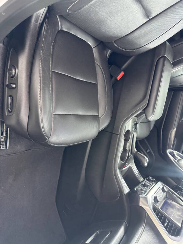 2017 GMC Acadia SLT-1