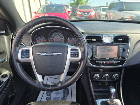 2011 Chrysler 200 S