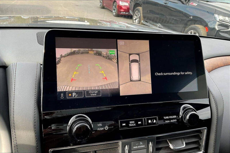 2024 Nissan Armada SL