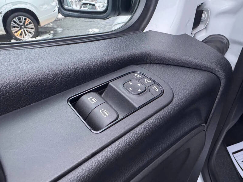 2021 Mercedes-Benz Sprinter 2500