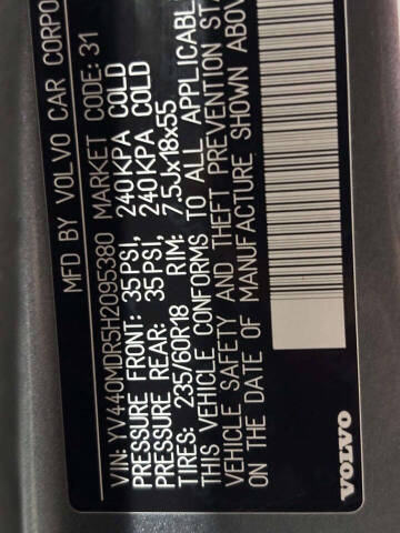 2017 Volvo XC60 T5 Dynamic