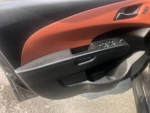 2016 Chevrolet Sonic LT Auto
