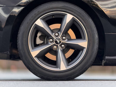 2015 Ford Mustang V6