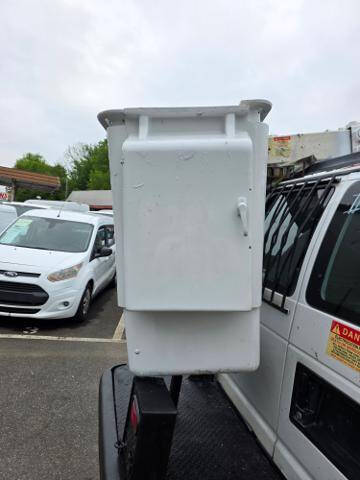 2005 Ford E-Series E-350 SD