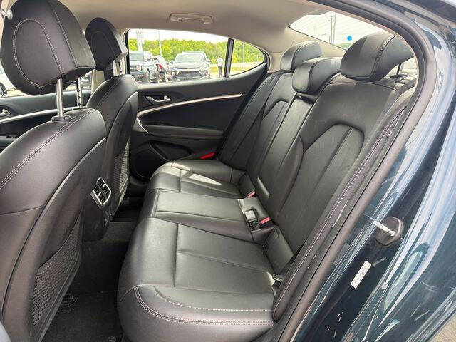 2025 Genesis G70