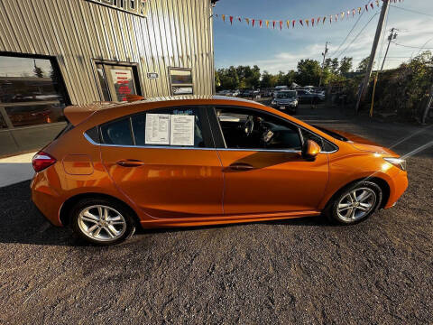 2017 Chevrolet Cruze LT Auto