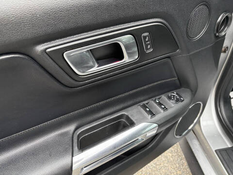 2020 Ford Mustang EcoBoost Premium