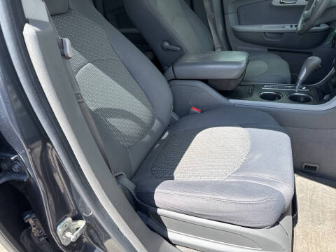 2012 Chevrolet Traverse LS