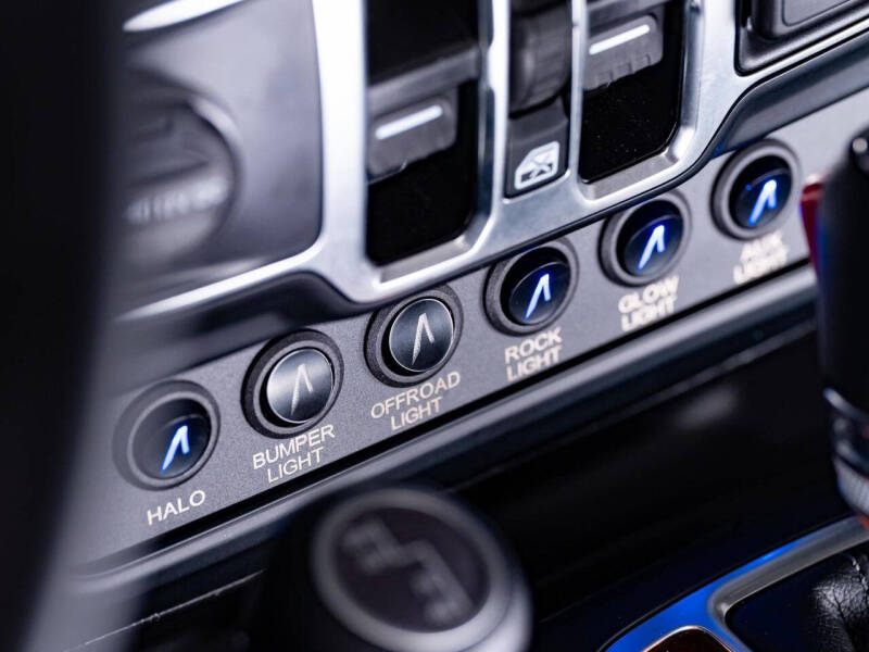 2024 Jeep Gladiator Sport S