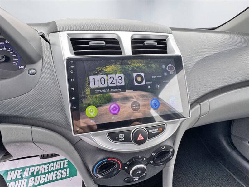 2014 Hyundai Accent GS