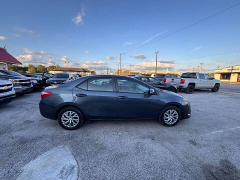 2019 Toyota Corolla LE