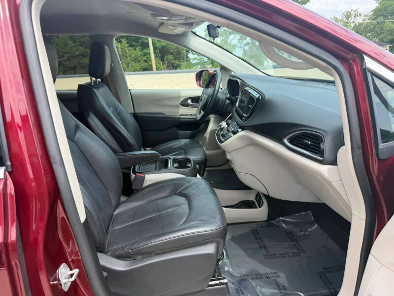 2018 Chrysler Pacifica Touring L