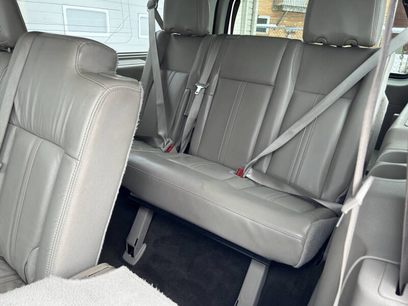 2016 Lincoln Navigator L Select